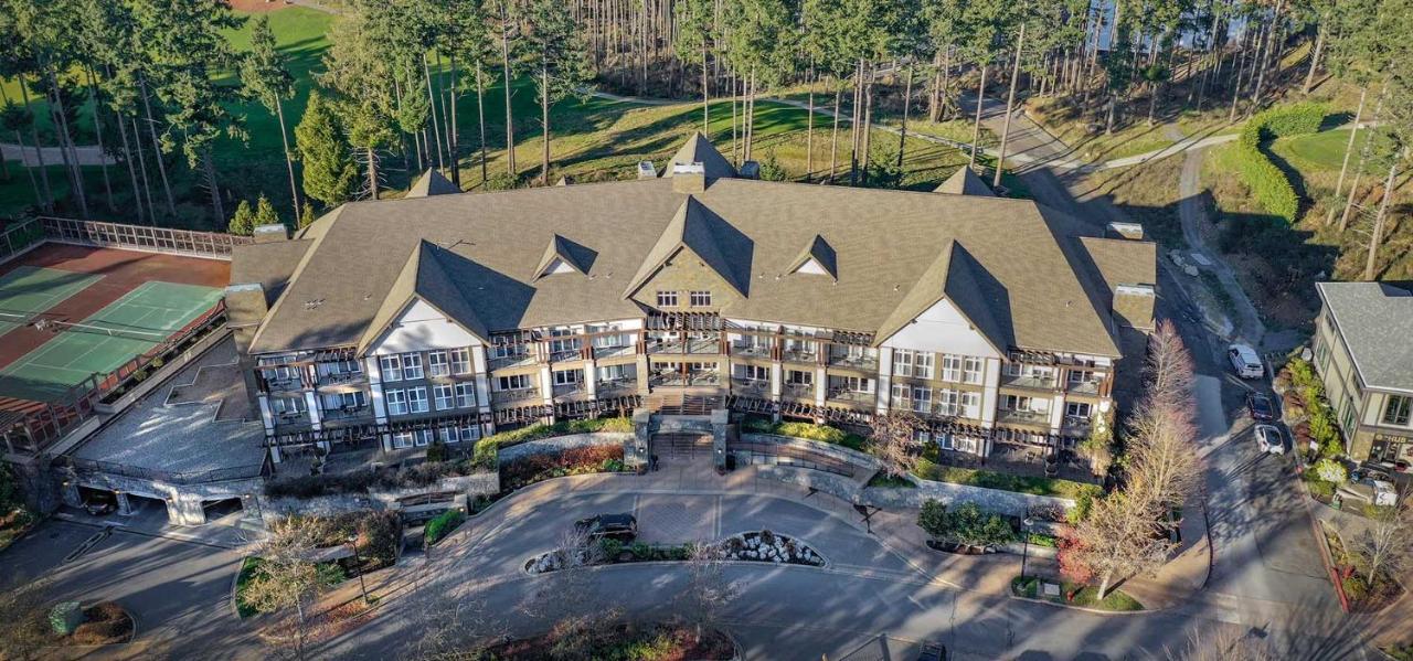 Fairways Hotel On The Mountain Langford Exterior foto